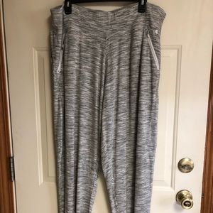 Livi Active Marbled Joggers 🏃‍♂️ Size 18/20